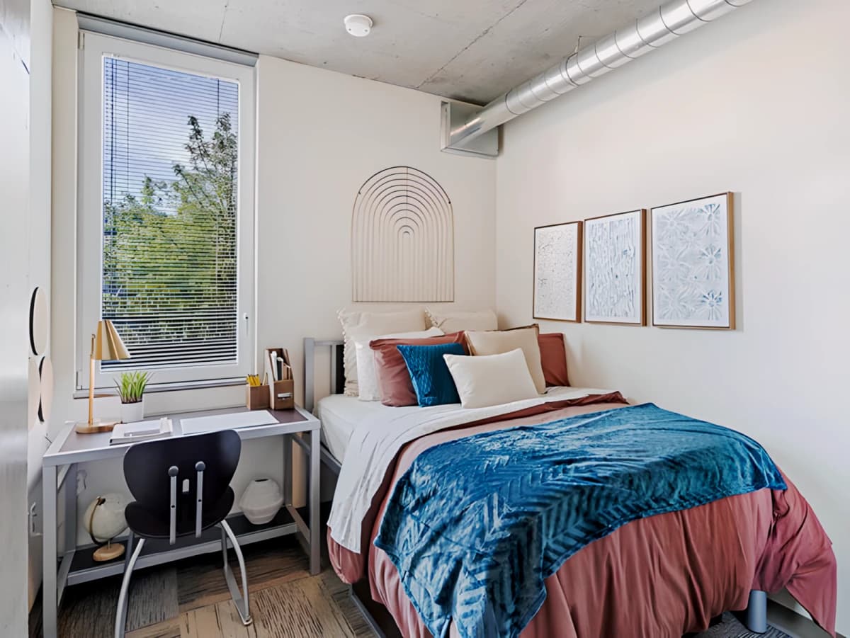 2 Bed - 2 Bath A