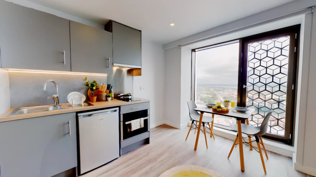 iQ Altus House image