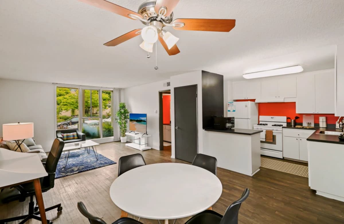 4241 Kling St image 5
