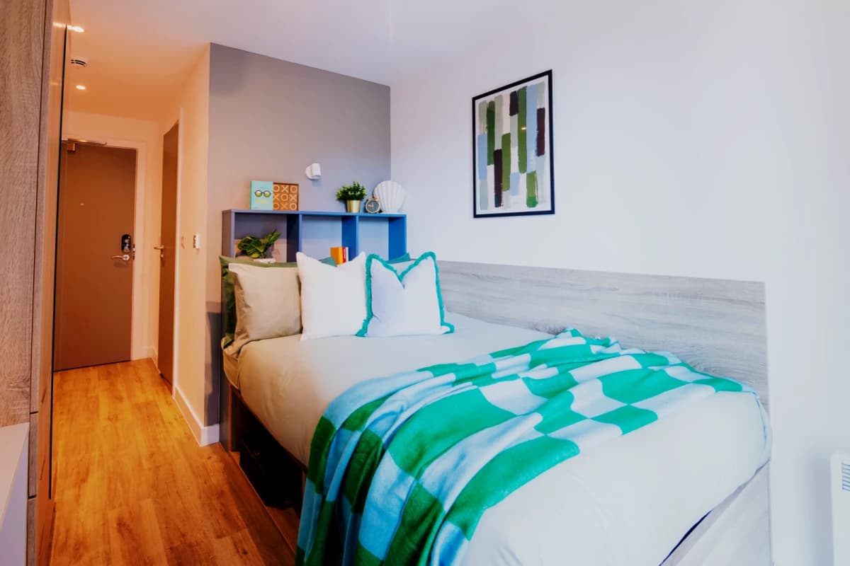 8 Room Unit - Standard Room