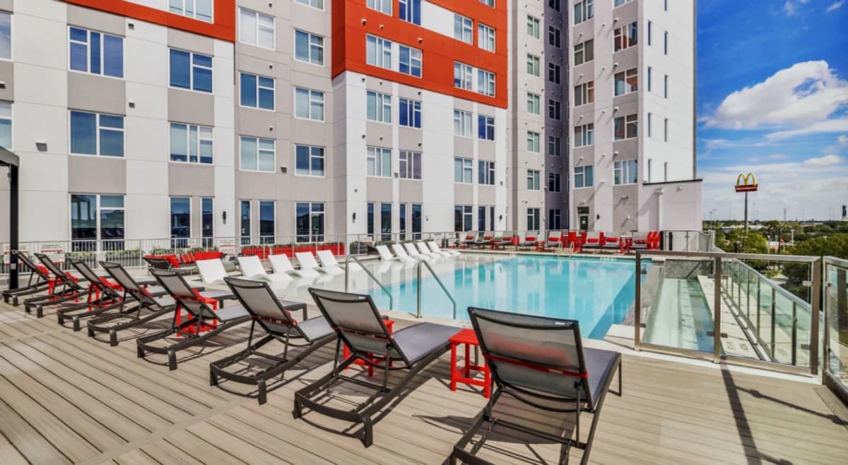 Outdoor Features