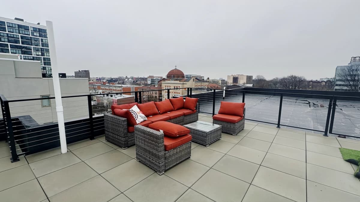 Outdoor Features
