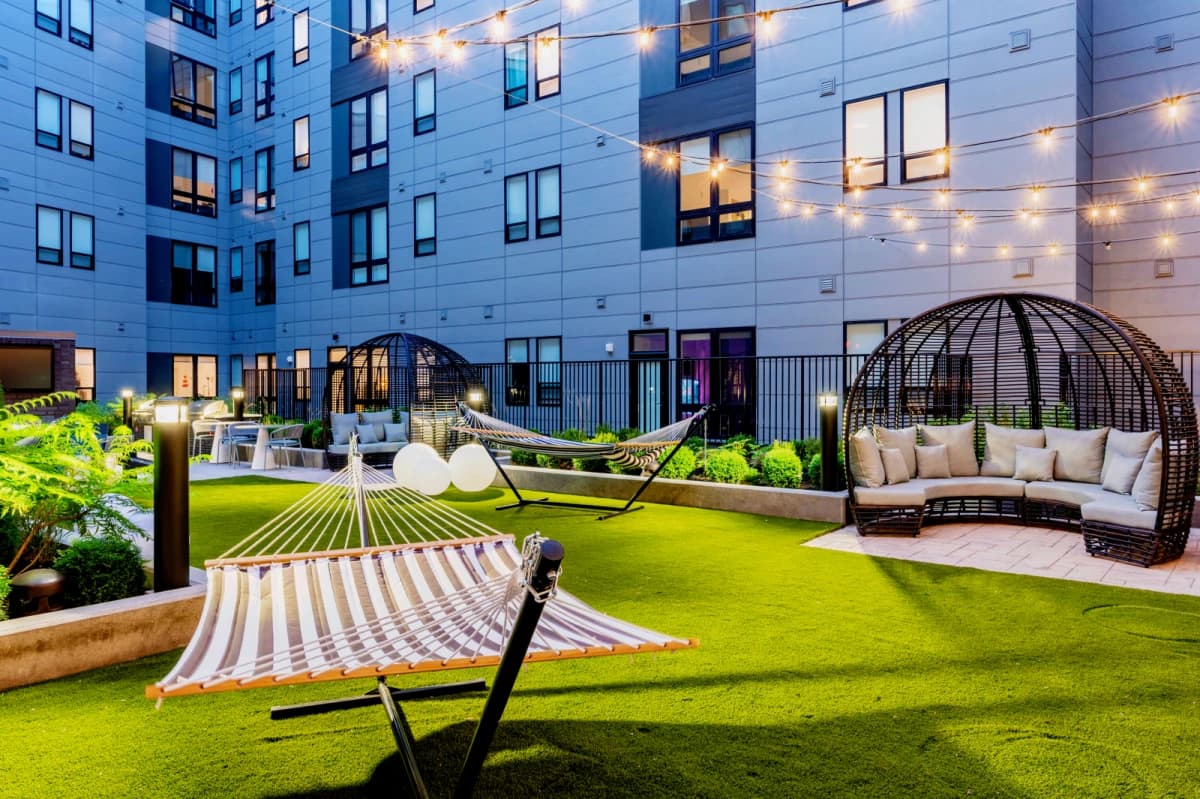 Outdoor Features