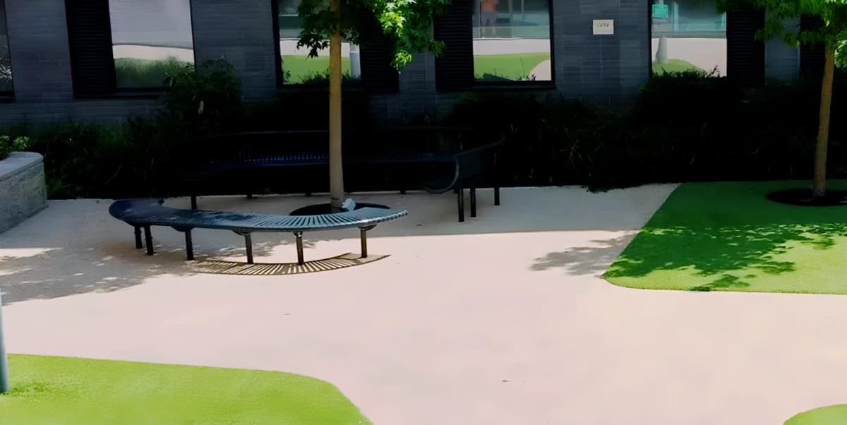 Outdoor Features