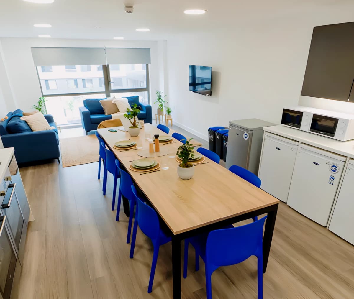 Currus Court image
