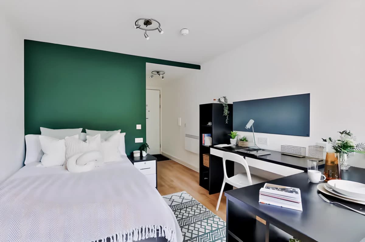 Classic 3 Bed Apartment