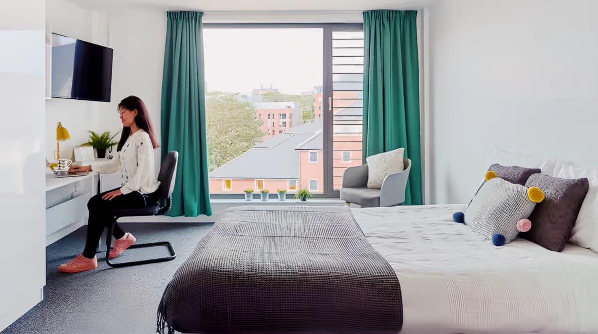 Classic 3 Bed Apartment