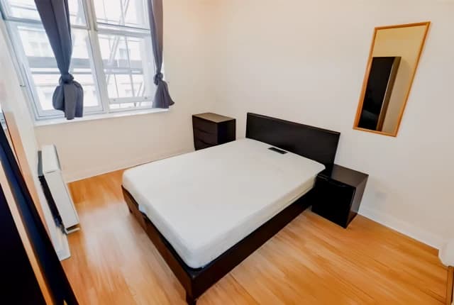Large Suite