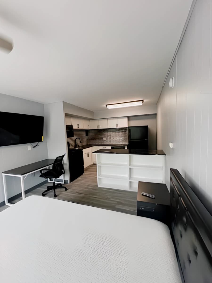 The Studios at 401 image
