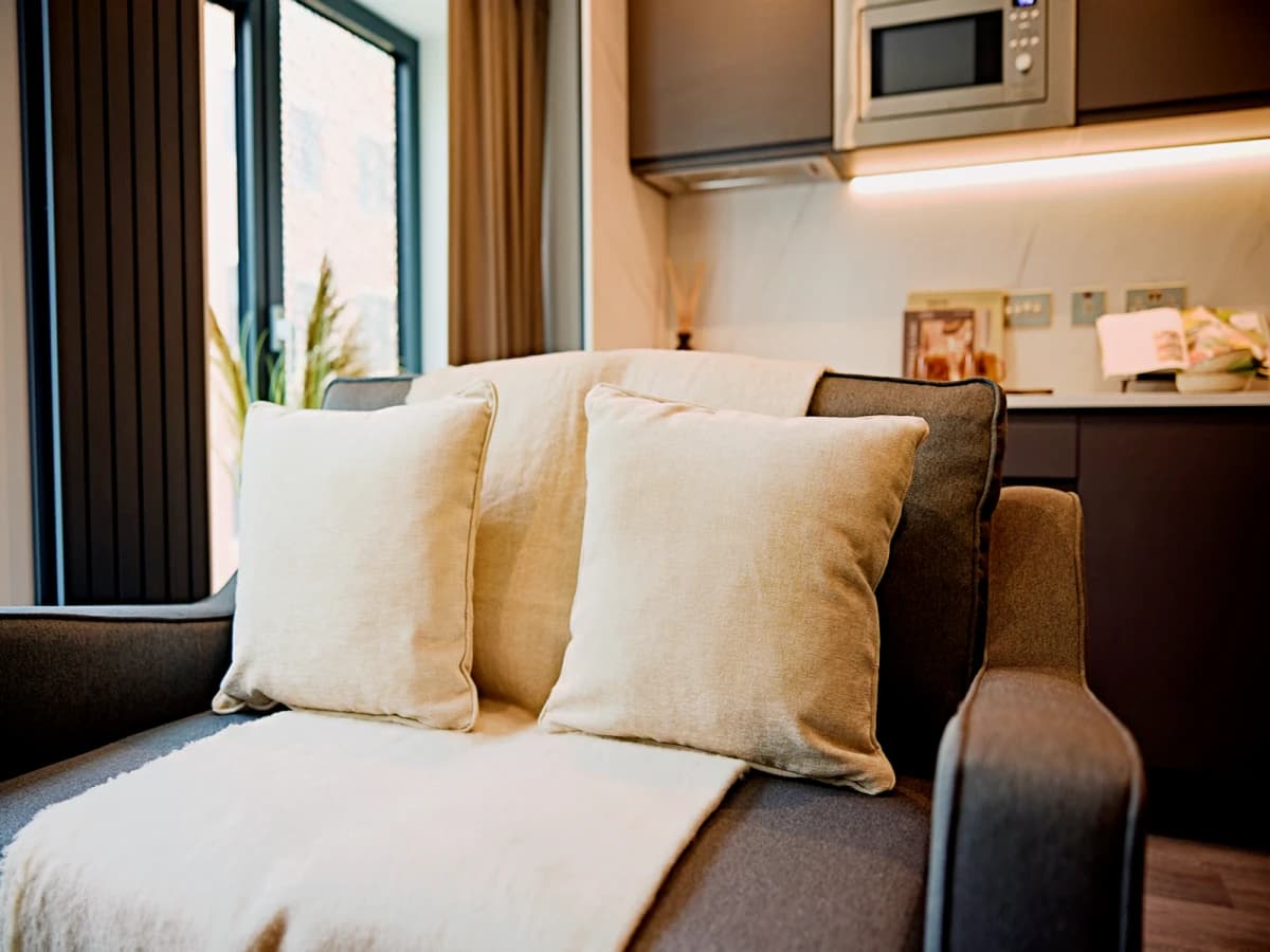 LiveOasis St Albans Place image