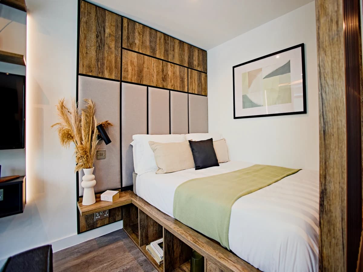 LiveOasis St Albans Place image