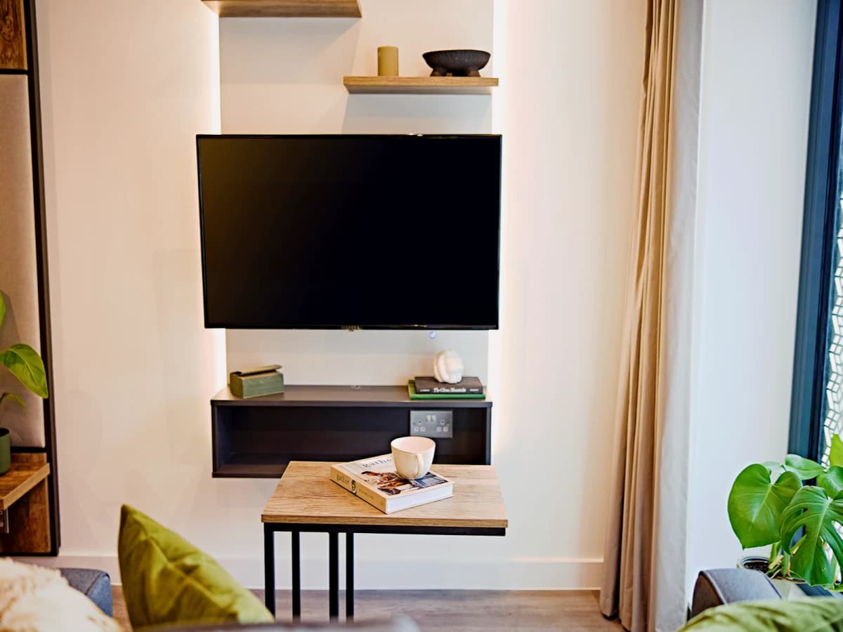 LiveOasis St Albans Place image