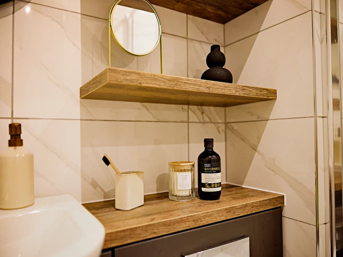 LiveOasis St Albans Place image