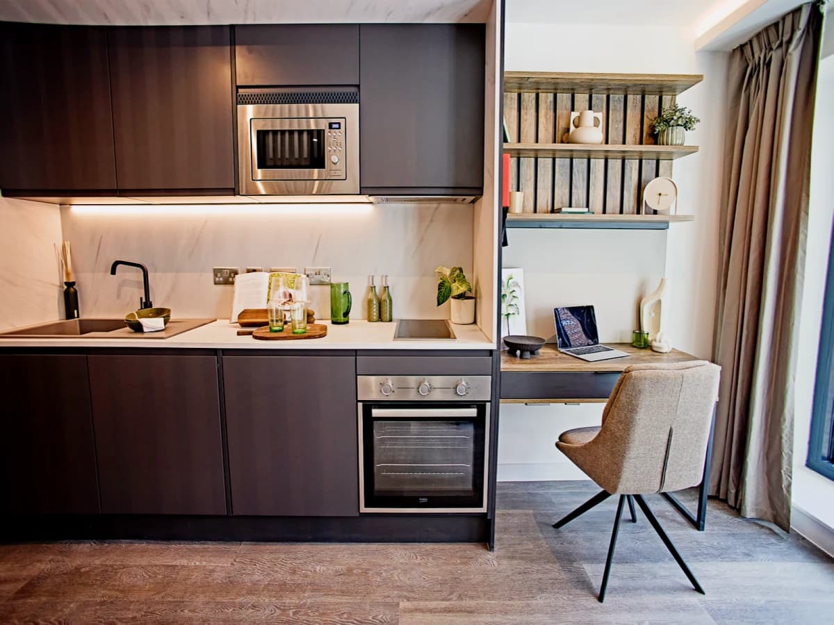 LiveOasis St Albans Place image