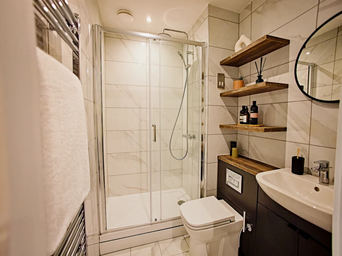 LiveOasis St Albans Place image