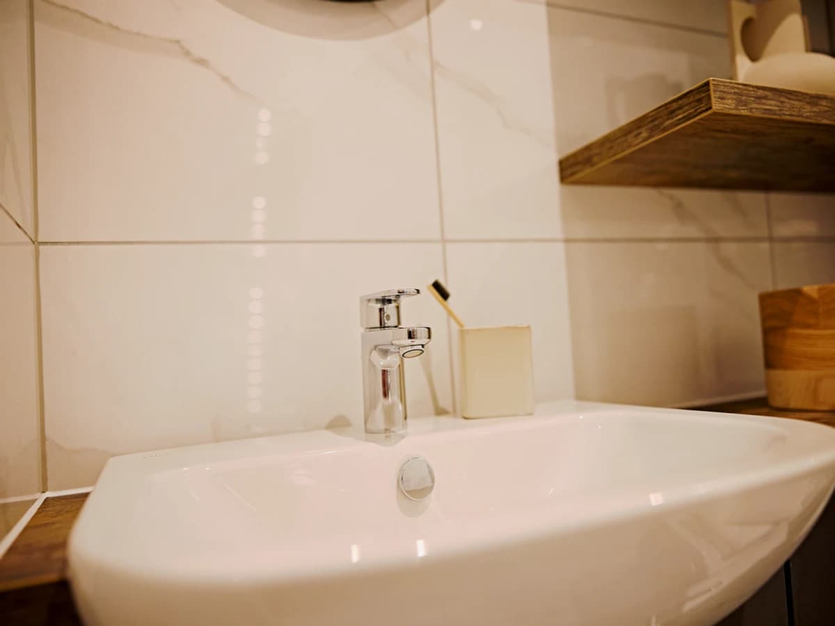 LiveOasis St Albans Place image