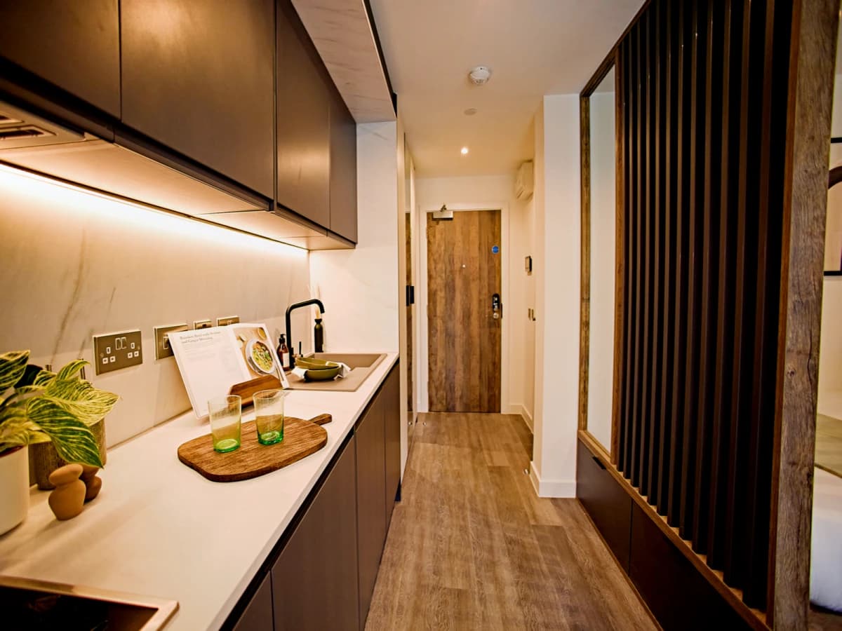 LiveOasis St Albans Place image