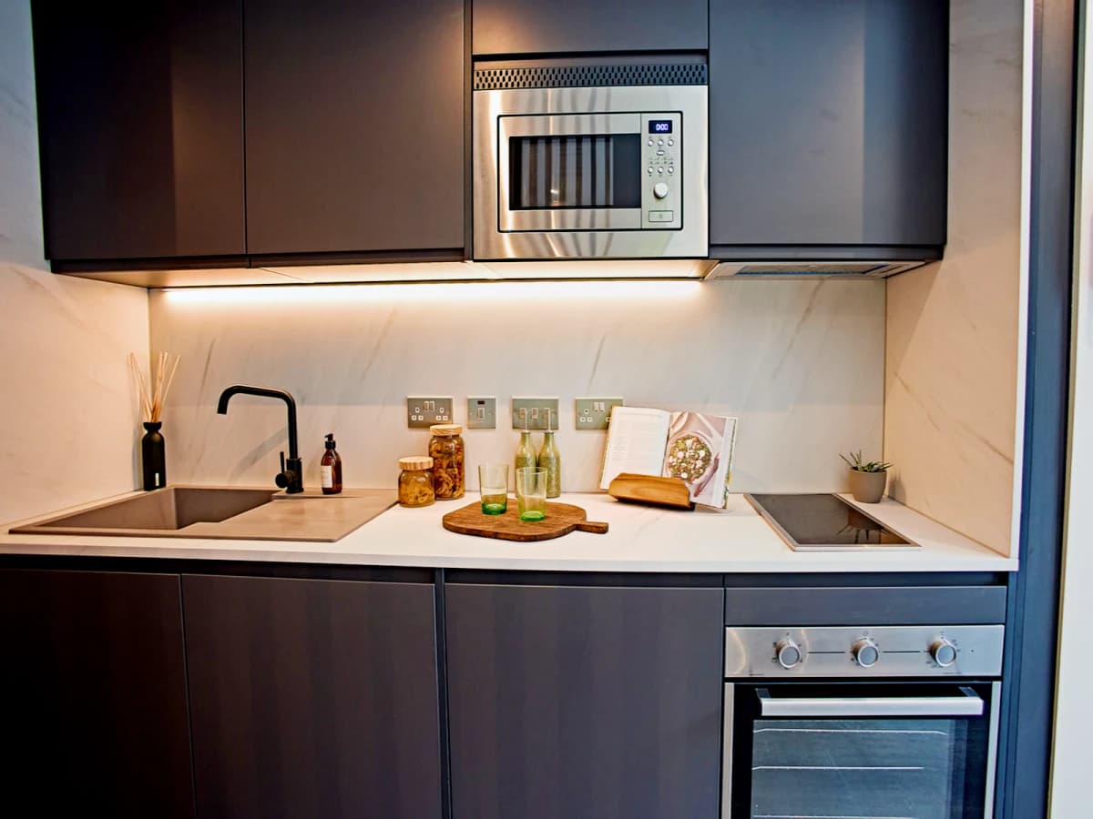 LiveOasis St Albans Place image