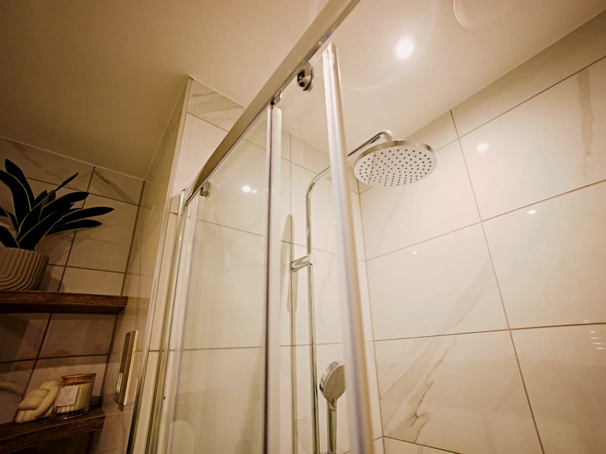 LiveOasis St Albans Place image
