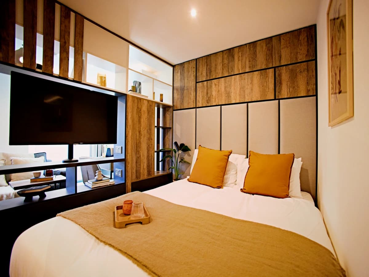 LiveOasis St Albans Place image