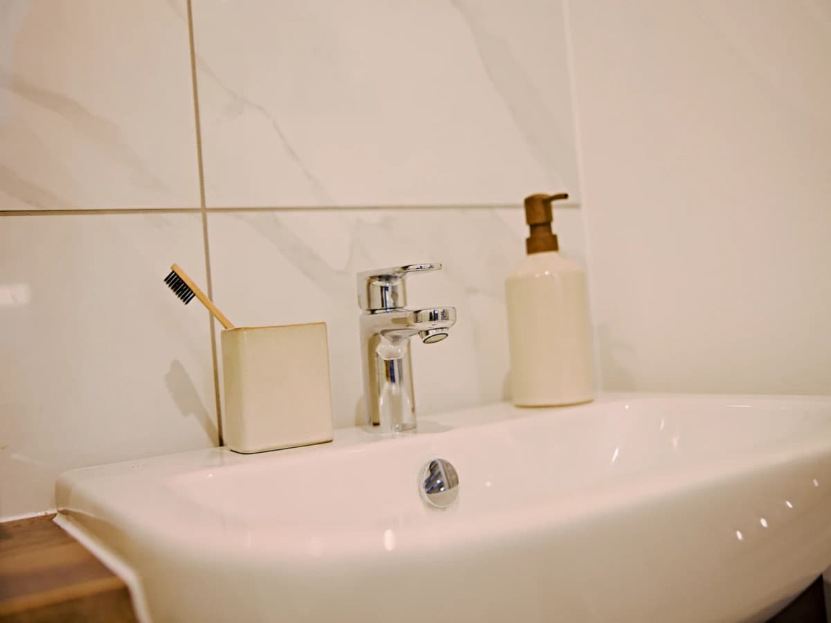 LiveOasis St Albans Place image
