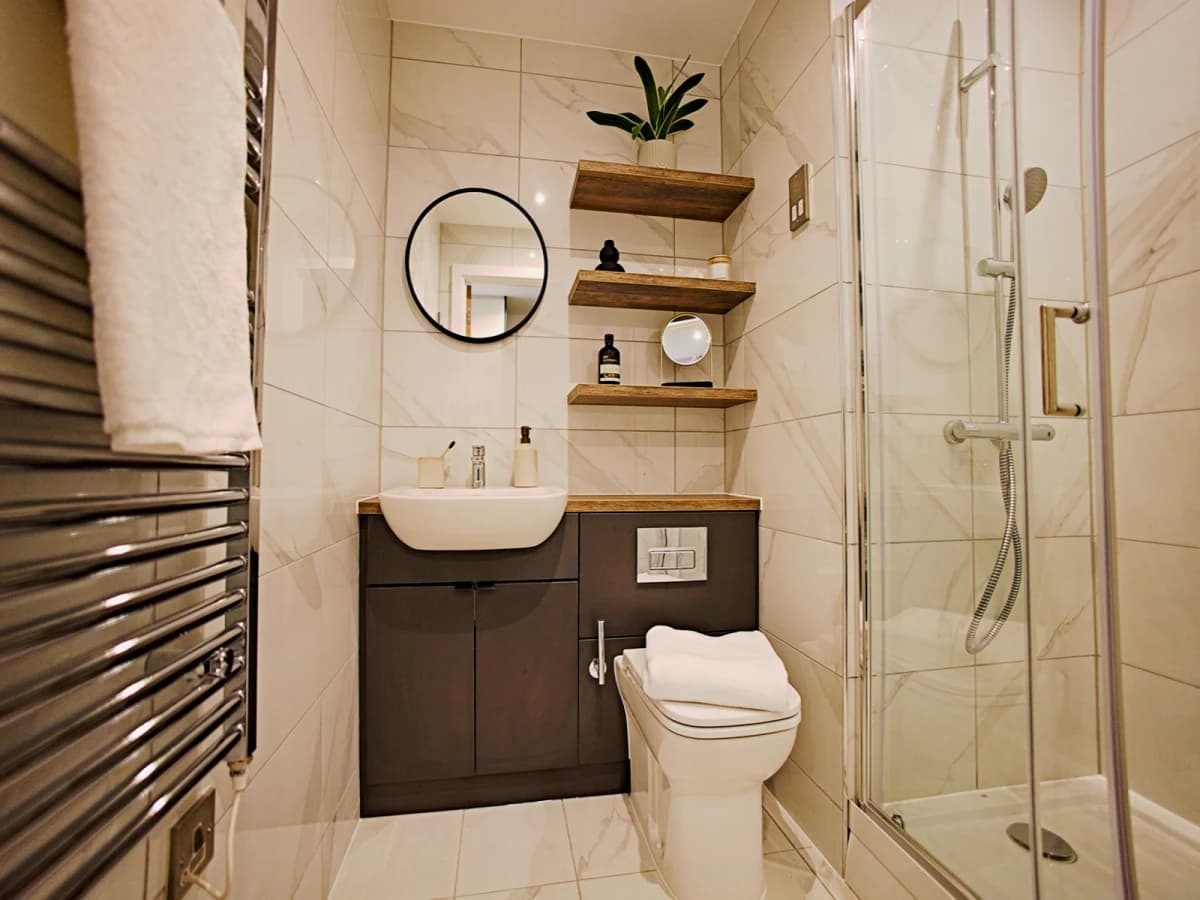 LiveOasis St Albans Place image