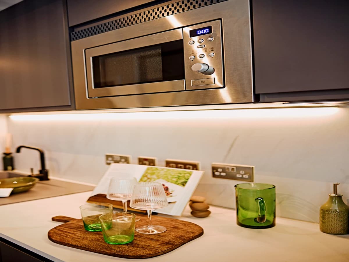 LiveOasis St Albans Place image