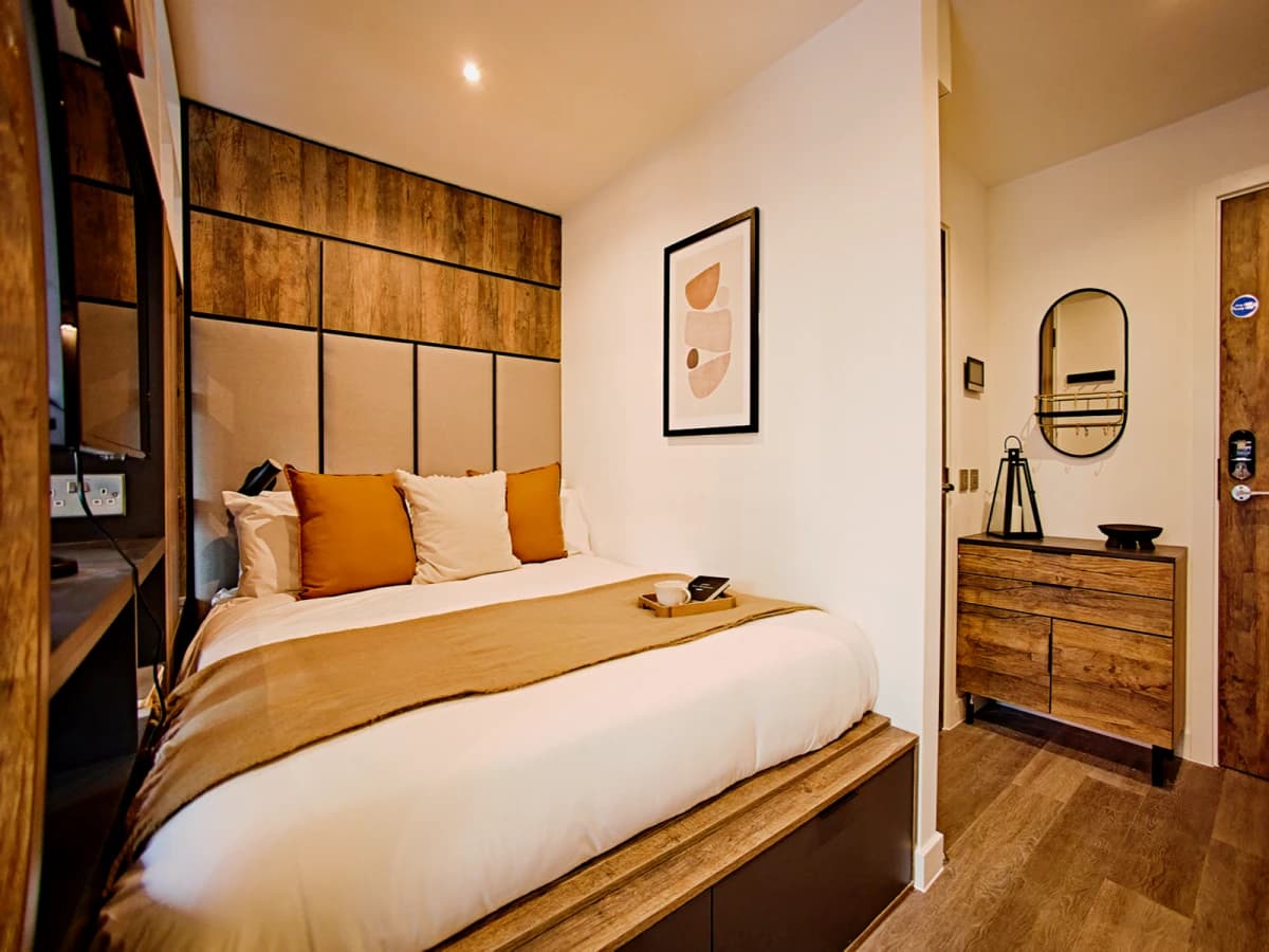 LiveOasis St Albans Place image