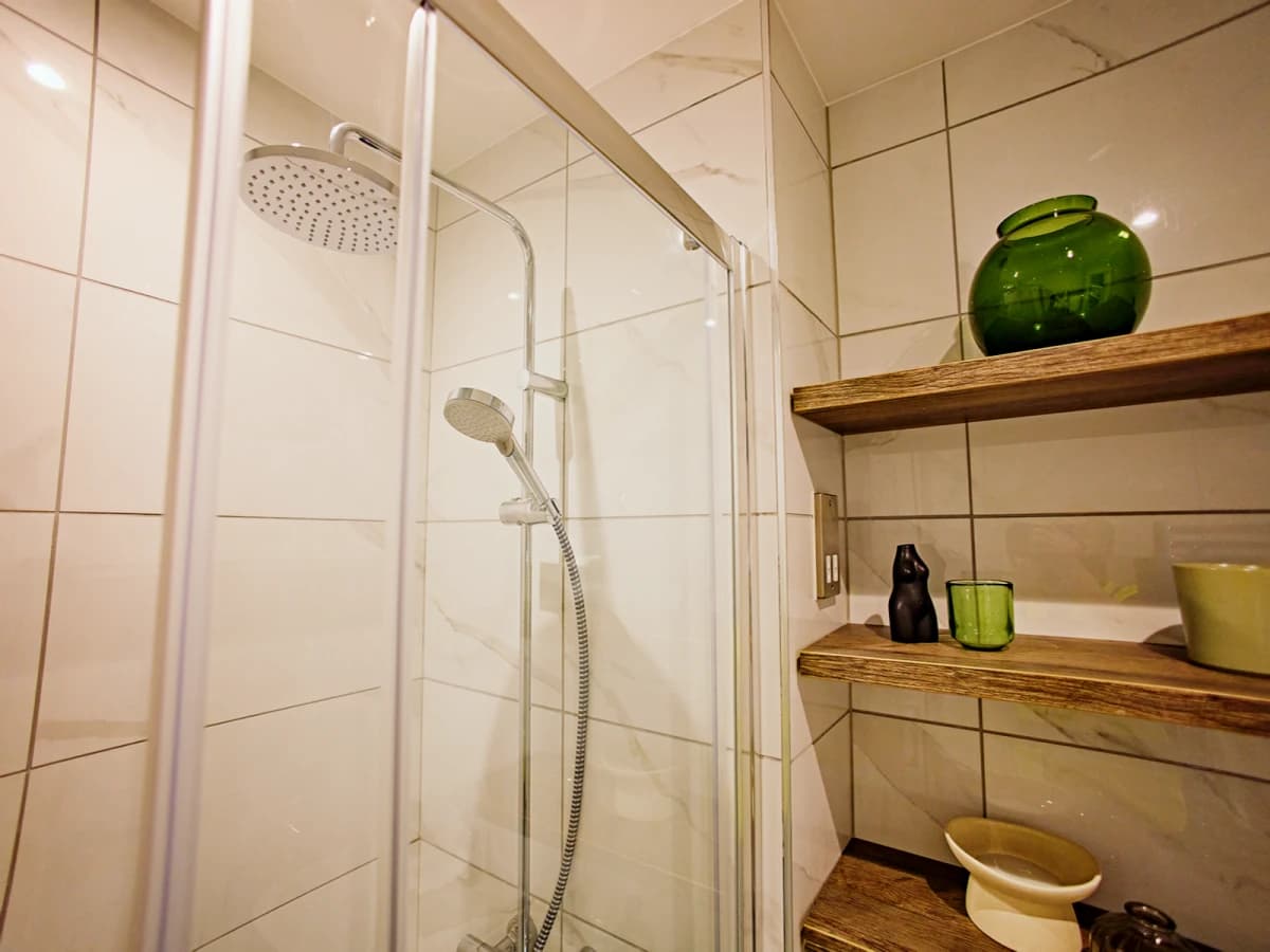 LiveOasis St Albans Place image