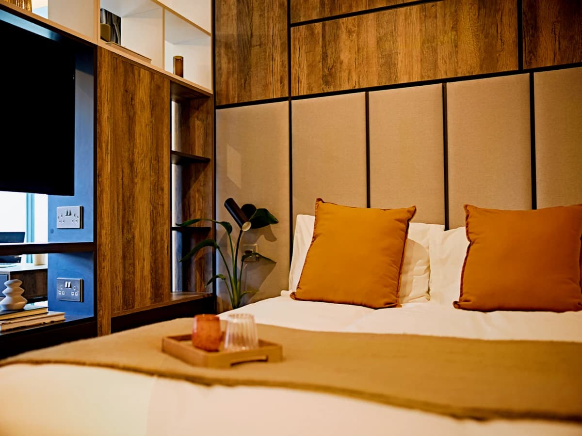 LiveOasis St Albans Place image