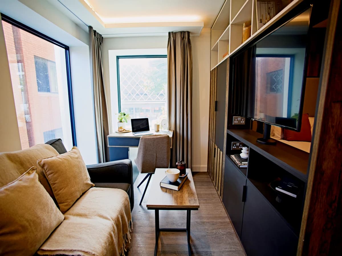 LiveOasis St Albans Place image