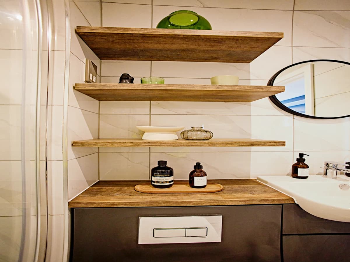 LiveOasis St Albans Place image