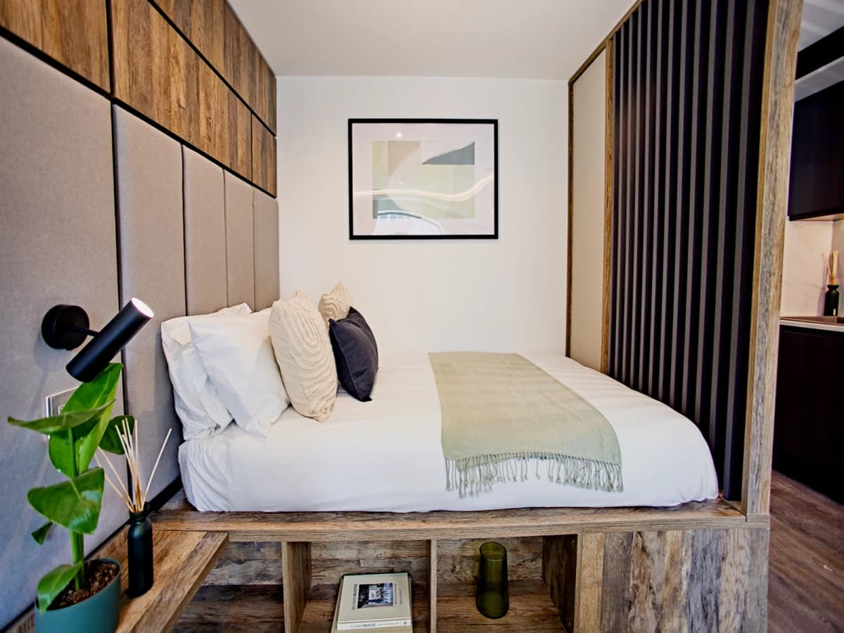 LiveOasis St Albans Place image
