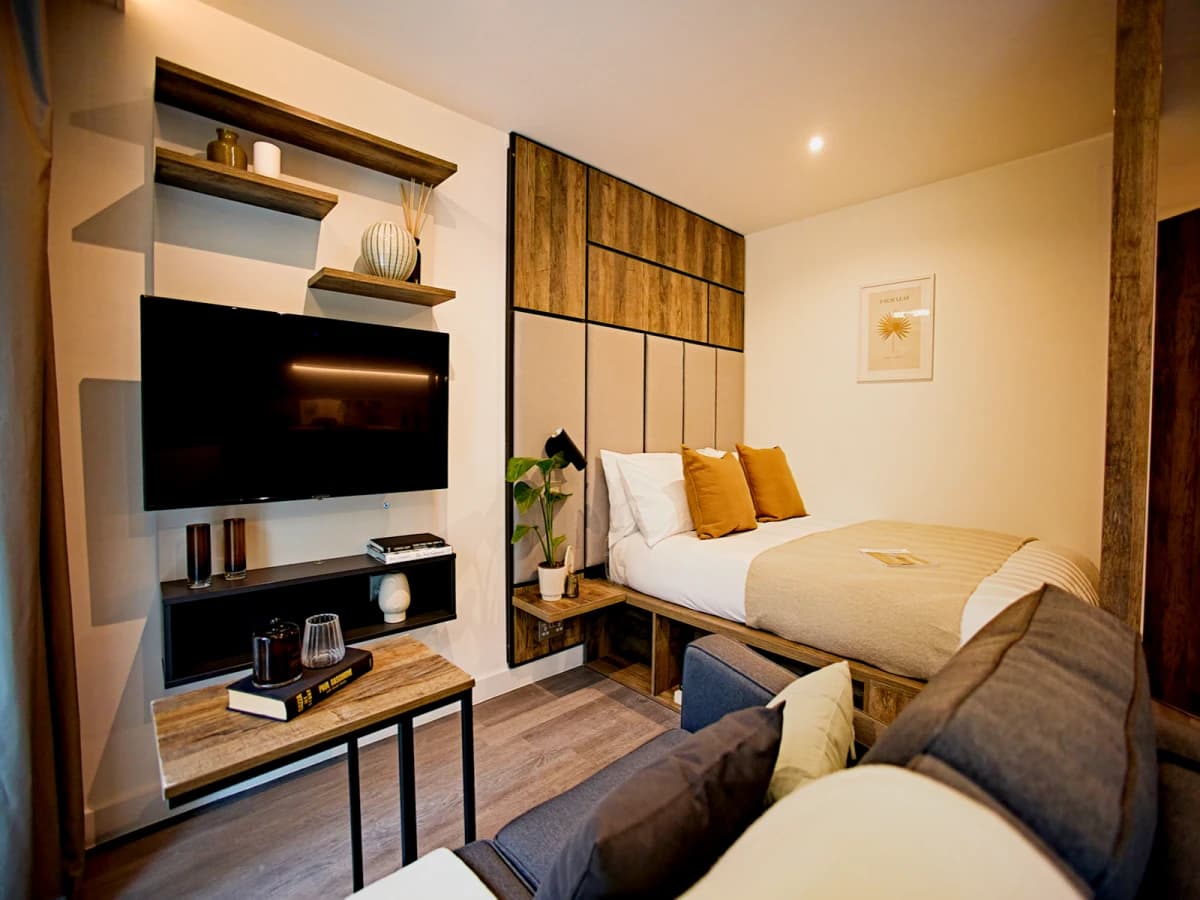 LiveOasis St Albans Place image