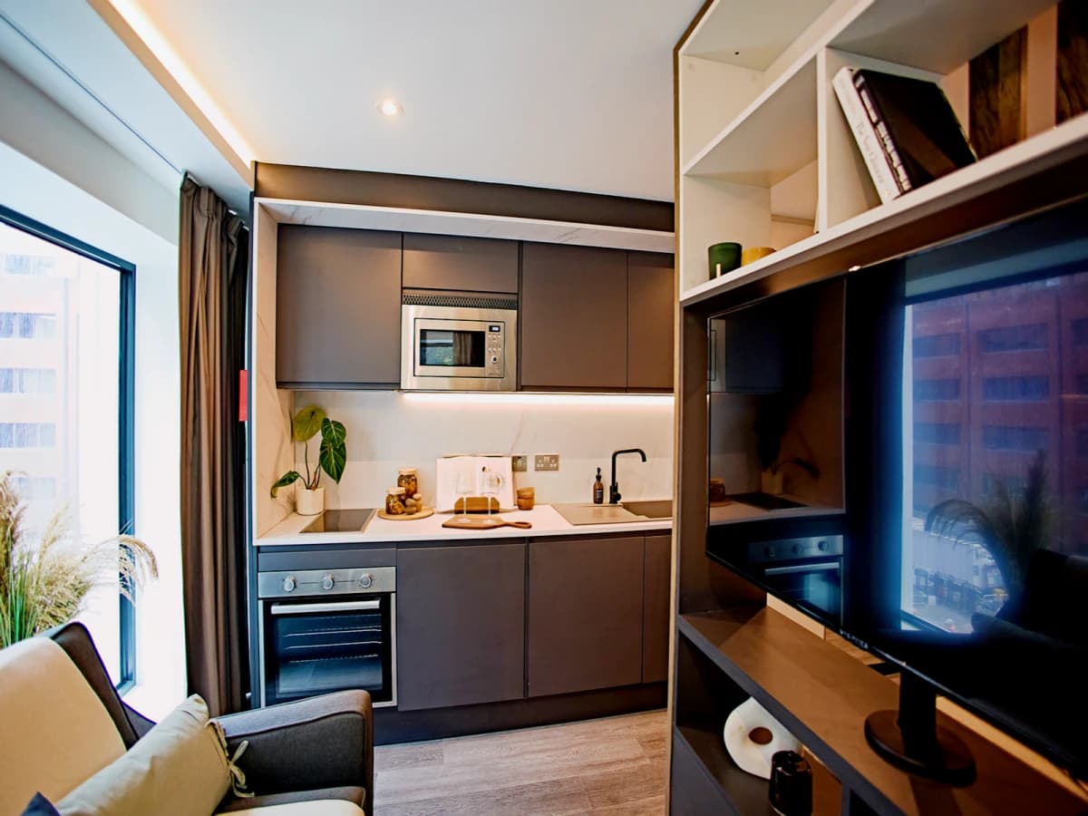 LiveOasis St Albans Place image