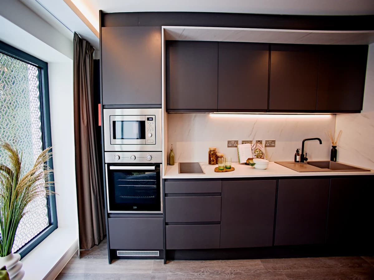 LiveOasis St Albans Place image