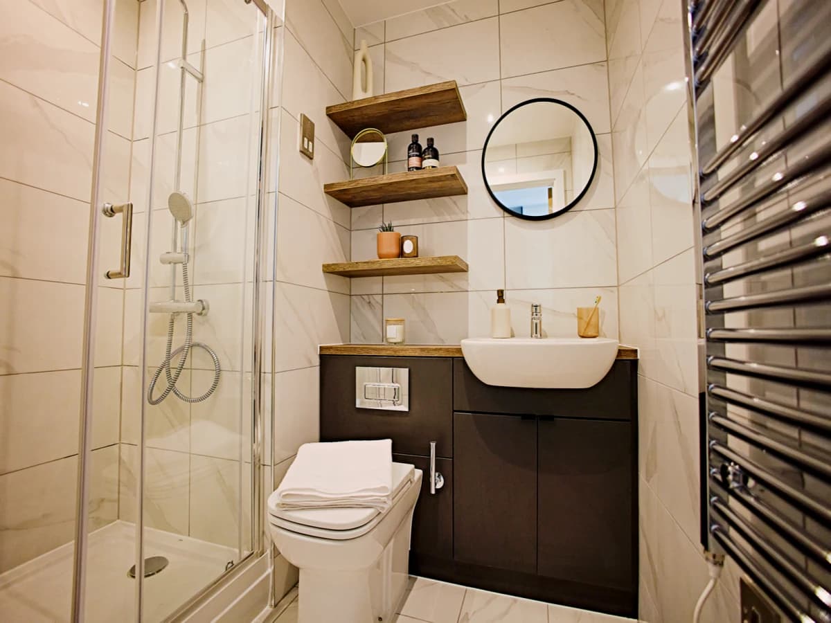 LiveOasis St Albans Place image