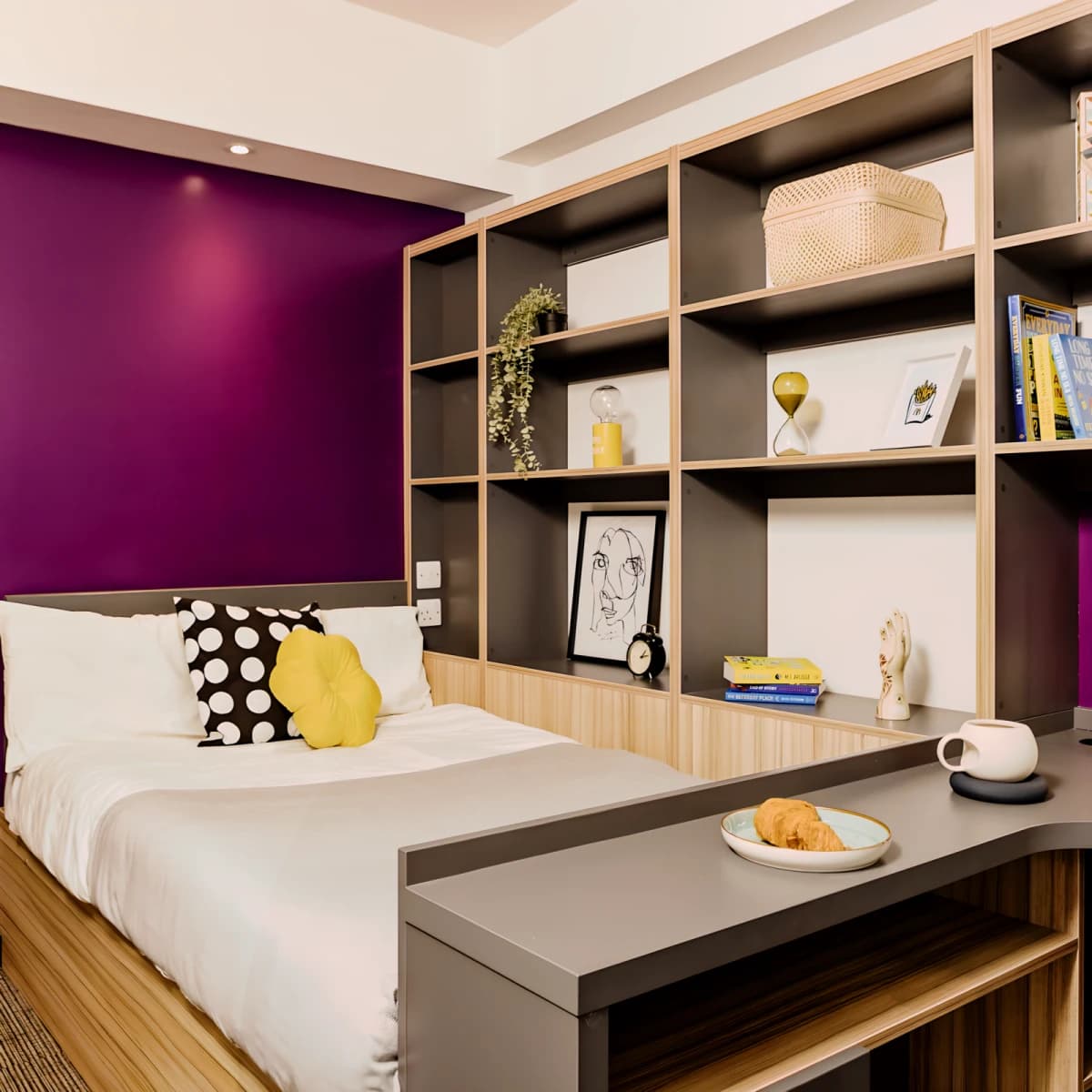 Peel Park Quarter image