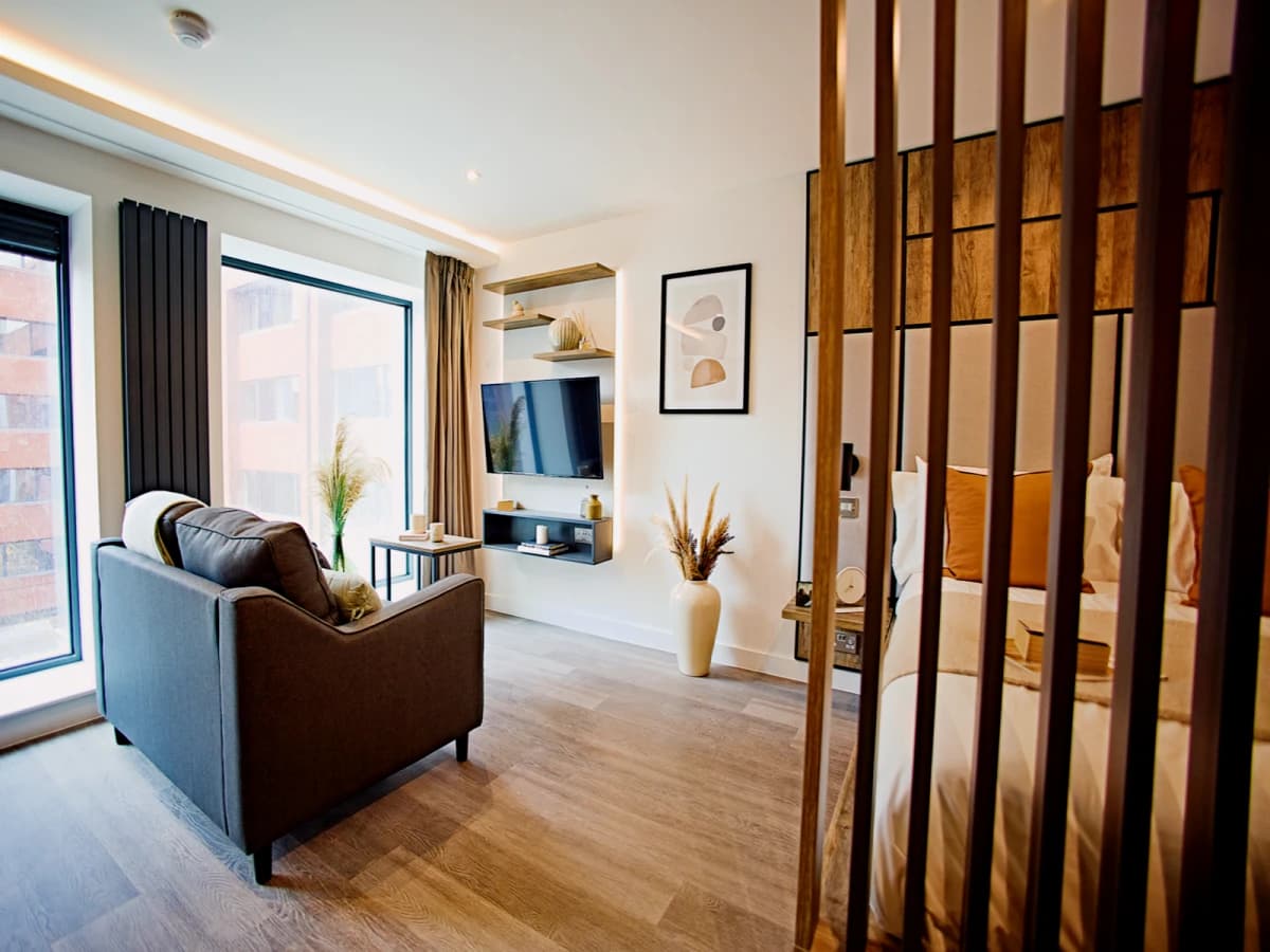 LiveOasis St Albans Place image