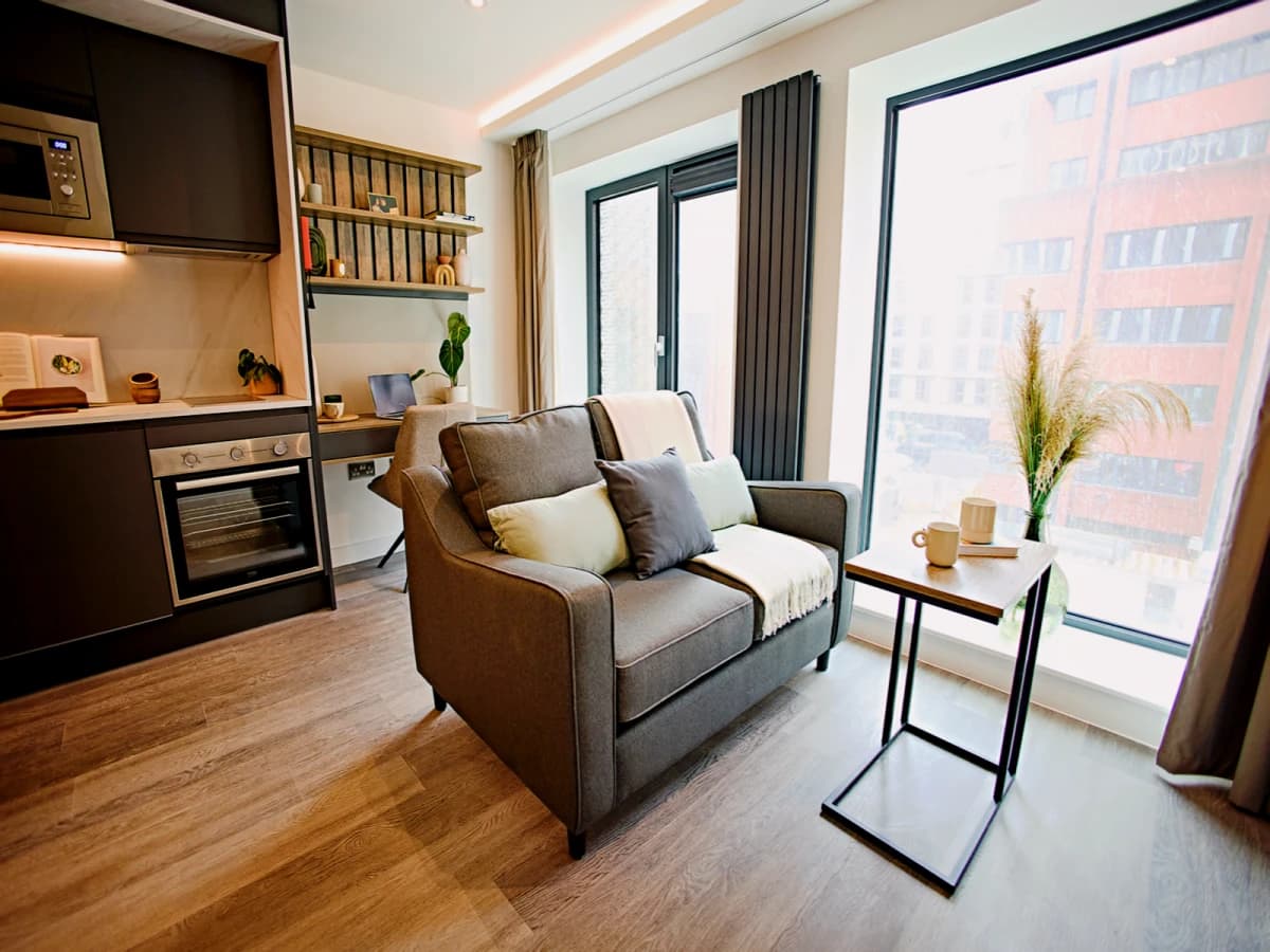 LiveOasis St Albans Place image