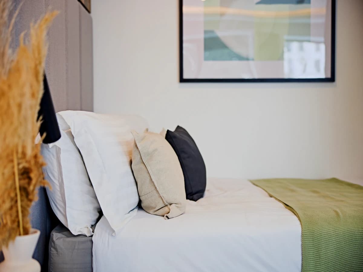 LiveOasis St Albans Place image