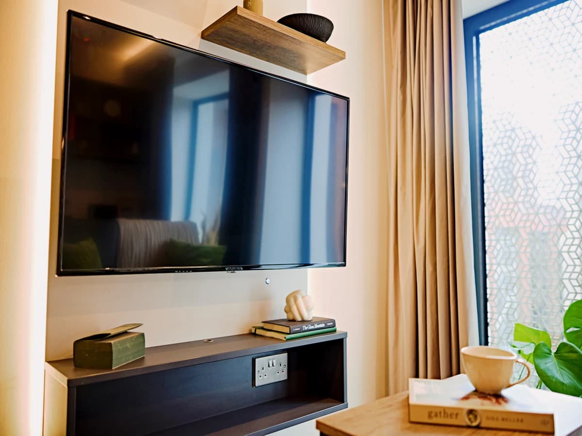LiveOasis St Albans Place image
