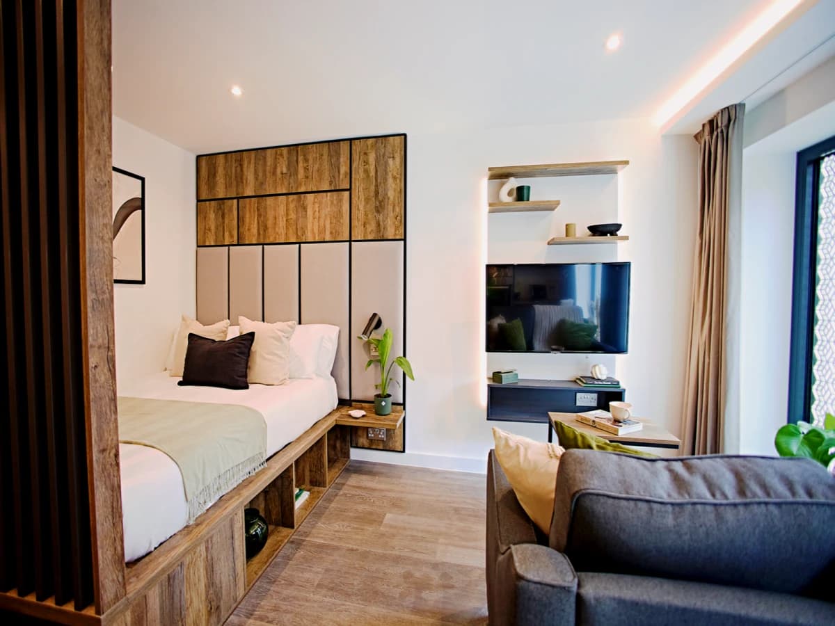 LiveOasis St Albans Place image