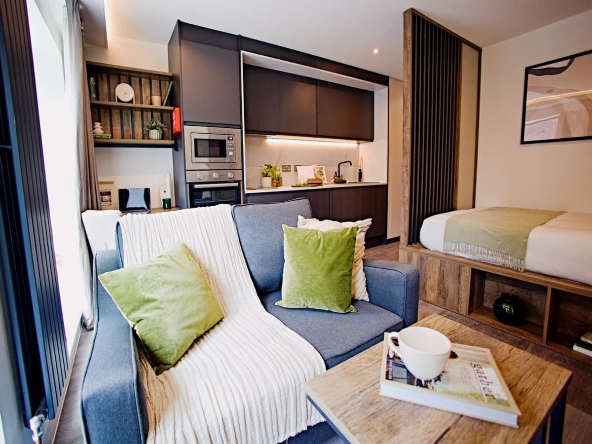 LiveOasis St Albans Place image