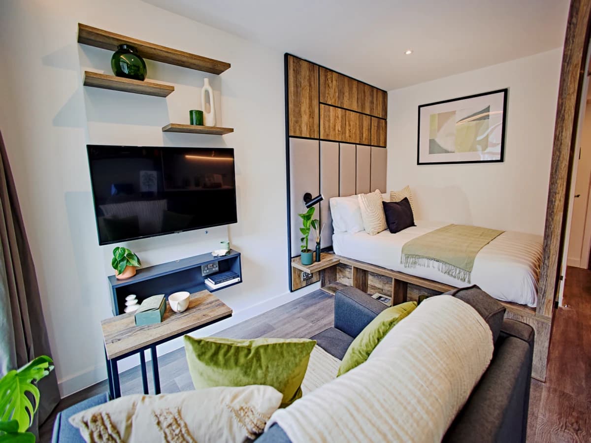 LiveOasis St Albans Place image