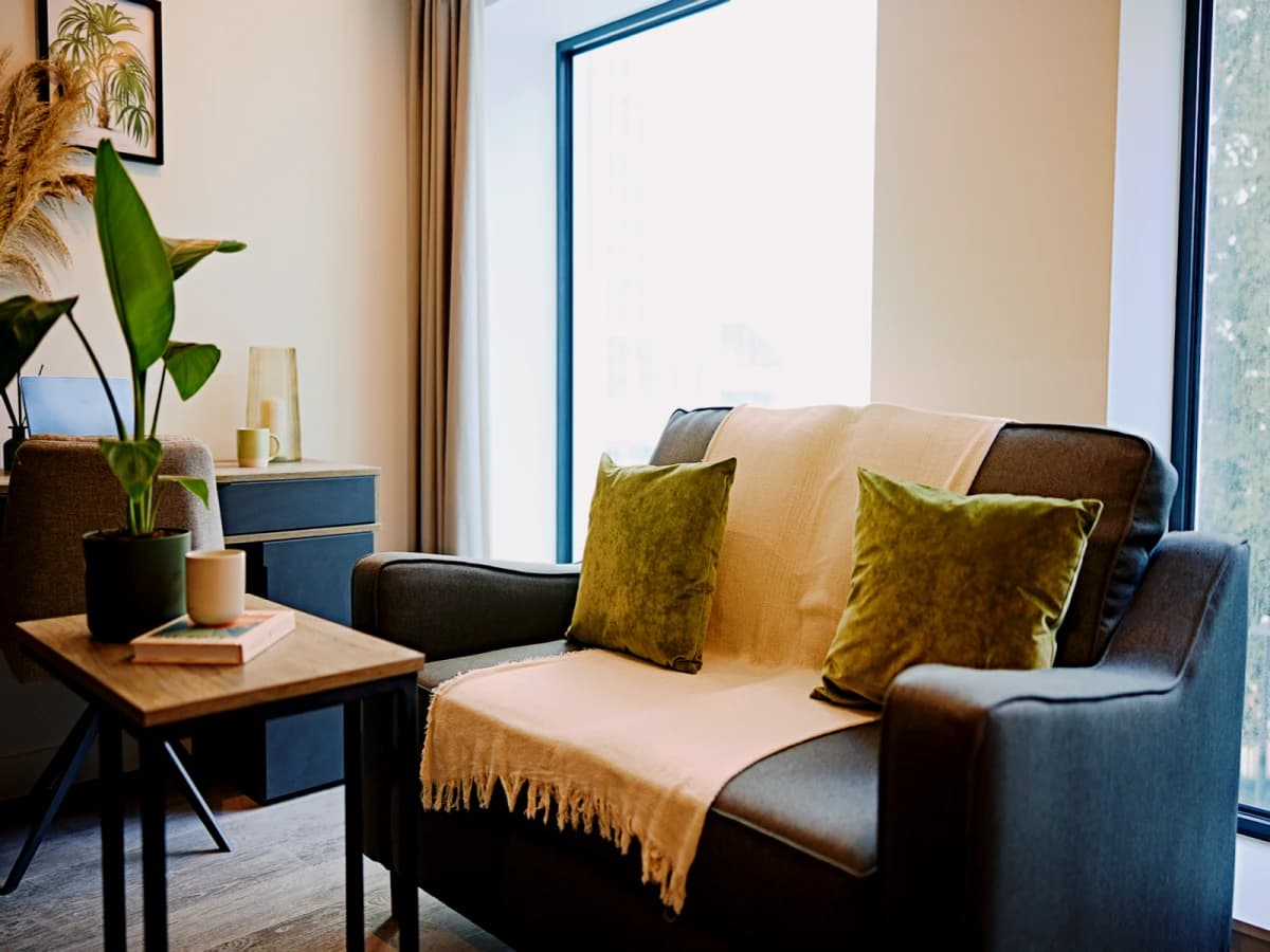 LiveOasis St Albans Place image