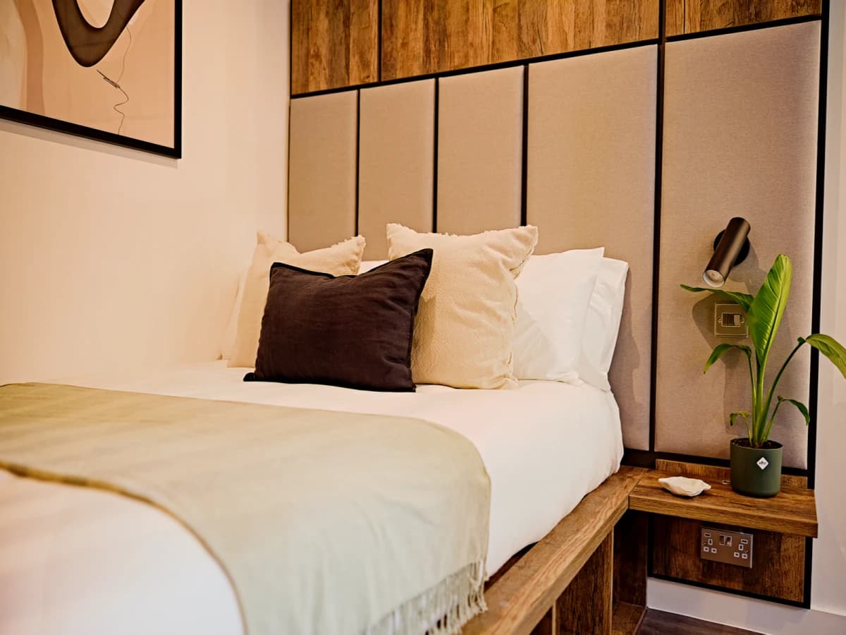 LiveOasis St Albans Place image