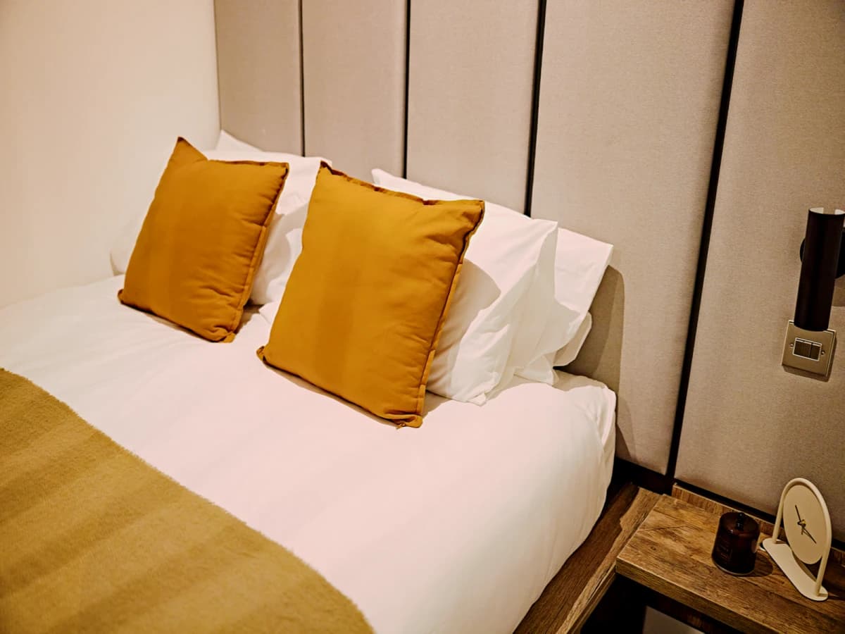 LiveOasis St Albans Place image