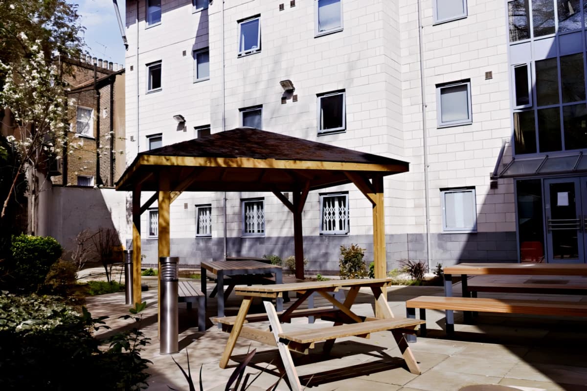 Outdoor Features