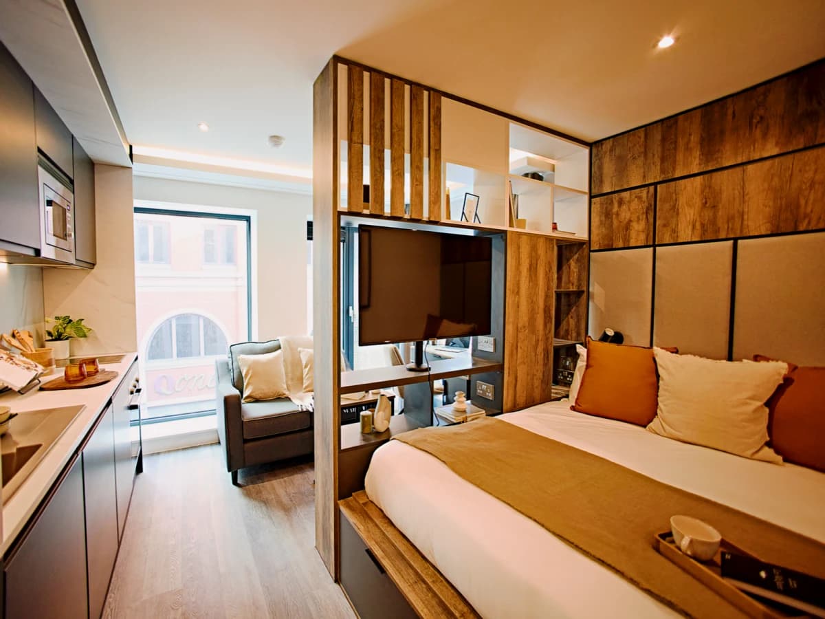LiveOasis St Albans Place image